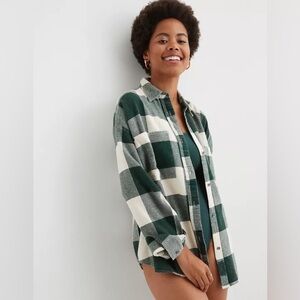 AERIE green plaid oversized flannel